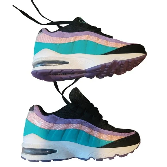 LIKE NEW- Nike Air Max 95,Have a Nike Day Size 5Y, women's‎ 6.5, men's 5